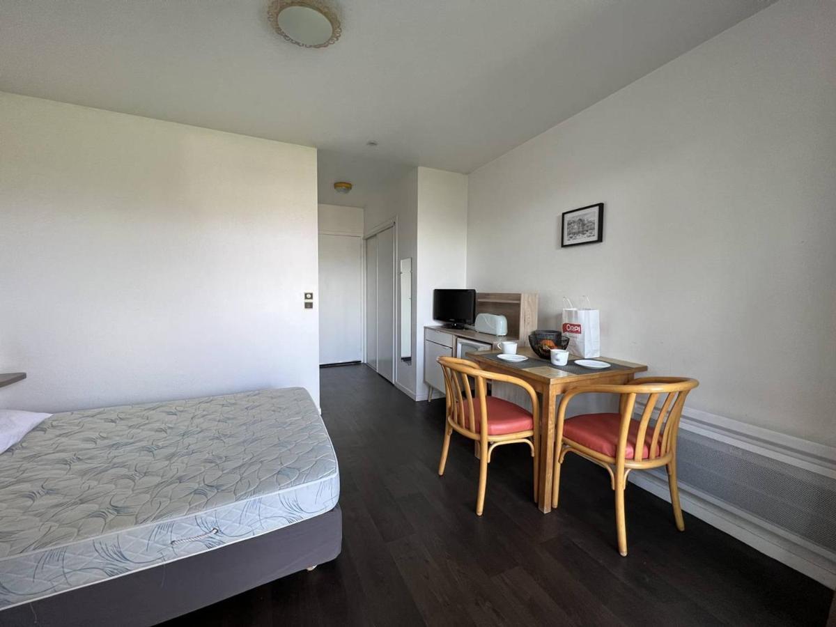 Studio Cosy Avec Terrasse, Parking, Internet - 2 Pers., Proche Thermes Et Centre - Animaux Admis - Fr-1-495-100 ก็องโบ-เล-แบ็ง ภายนอก รูปภาพ