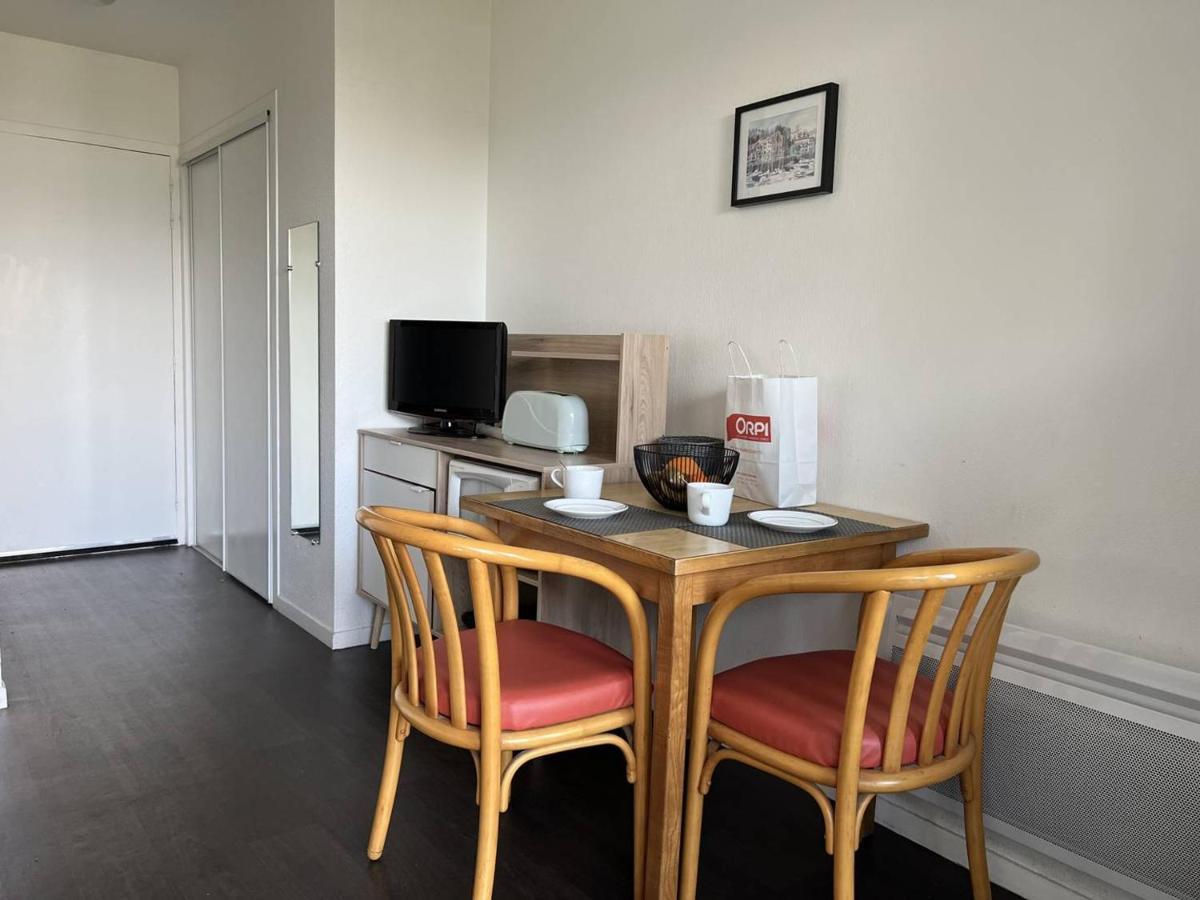 Studio Cosy Avec Terrasse, Parking, Internet - 2 Pers., Proche Thermes Et Centre - Animaux Admis - Fr-1-495-100 ก็องโบ-เล-แบ็ง ภายนอก รูปภาพ